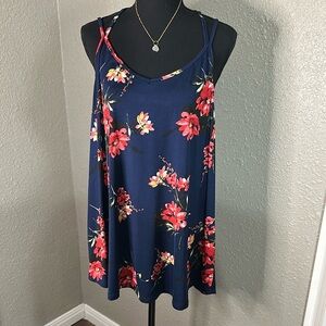 NWT PAPERMOON Relaxed Tank Top in‎ blue floral
